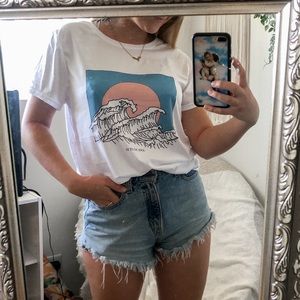 Super soft Graphic Tee